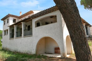Front view