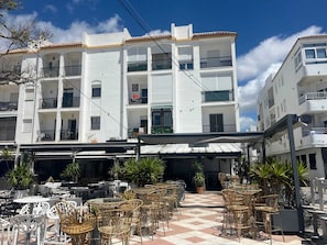 Façade