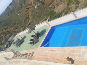 Vue sur piscine