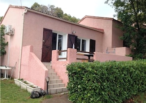 Façade