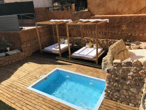 Vue sur piscine