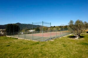 Spielfeld (Volleyball/Tennis)