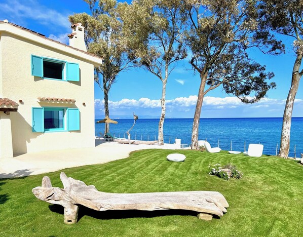 Vue sur piscine