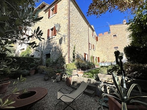Building Exterior, Garden