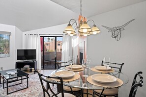 Comfortable dinning area for all occasions.