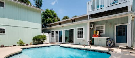 Heated pool to cool off from the sun or warm up in the winter time