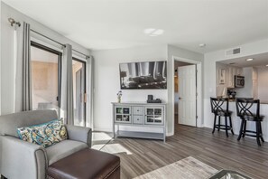 Living Room with Balcony Access at 2514 Villamare