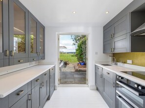 Kitchen | The Courtyard, Pulborough