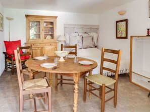 Picture Frame, Furniture, Table, Chair, Wood, Building, Floor, Flooring, Living Room, Hardwood