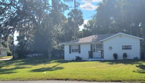 Little House on the Corner