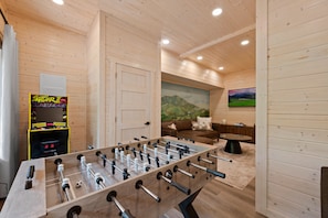 Spielezimmer