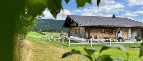 Haus Almberg-Chalet Almberg