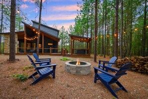 Discover tranquility at Unplugged, a secluded haven providing a serene retreat, far from the noise and commotion of city life.