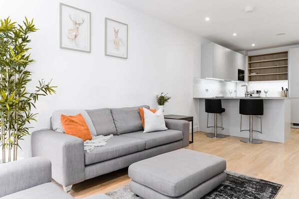 The OX - One Bedroom - Canary Wharf (1)