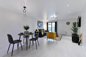 The Cosmo - One Bed - Canary Wharf (5)