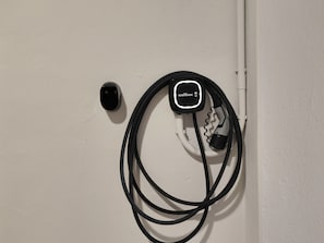 Cargador para coches eléctricos