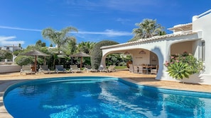 Stunning Pool Area with Sun Loungers to Bath in the Sun