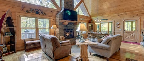 Maggie Valley Vacation Rental | 2BR | 2BA | 1,681 Sq Ft | Stairs to Access