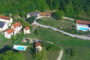 Vue du ciel, l'ensemble du Hameau privatif de Chabbert