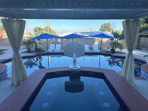 8-10 person hot tub with privacy curtains