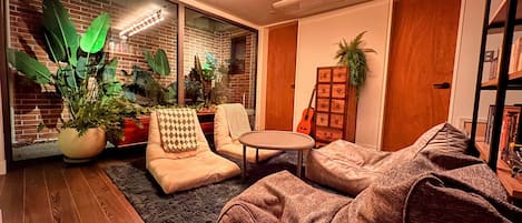 Biophilic-style living room