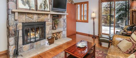 Living Room W/Wood Burning Fire Place