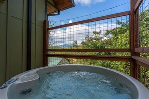 Hot Tub With Great Smoky Mountains Views!