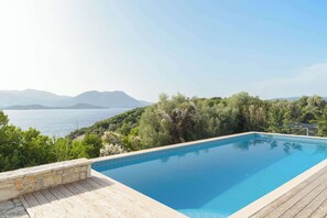 Peaceful Pool Area with Mountain Views

