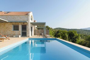 Stone Villa with Infinity Pool & Sea Views

