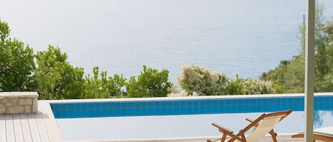 Infinity Pool with Sea View