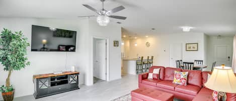 Edgewater Vacation Rental | 4BR | 2BA | 1 Step to Access | 1,835 Sq Ft