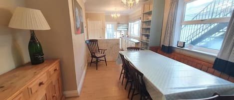 Fabulous large kitchen/breakfast room - seating for 12 - booster seats too! 