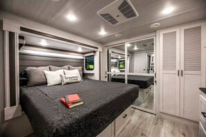 King Size Bed