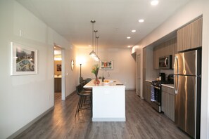 fully equiped kitchen