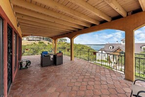 Main Balcony