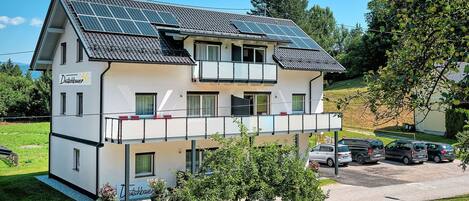 Plant, Building, Sky, Window, Property, Tree, House, Wheel, Land Lot