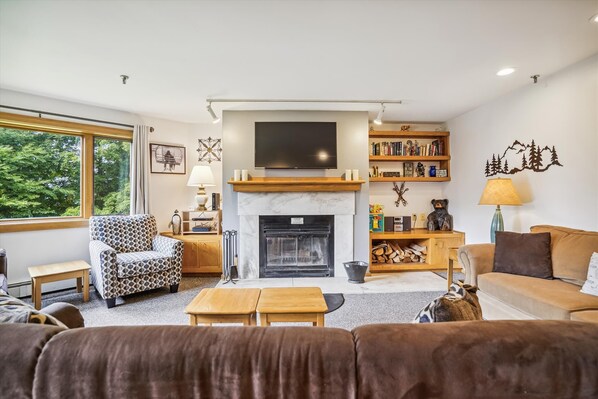 Great fireplace to sit near and get warmed up after a long cold day. While watching your flat screen tv.