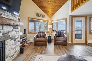 Great views from your living room and your own entrance to the decking. Take advantage of all this beautiful unit has to offer.