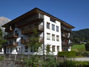 Extérieur maison de vacances [été]