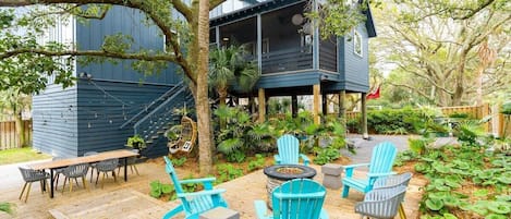 Welcome to the Folly Beach getaway! 