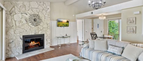 Home style living with resort style amenities