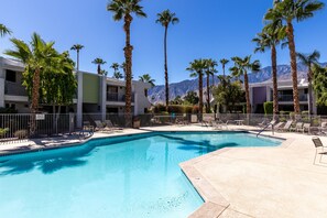 Sunny days by the pool