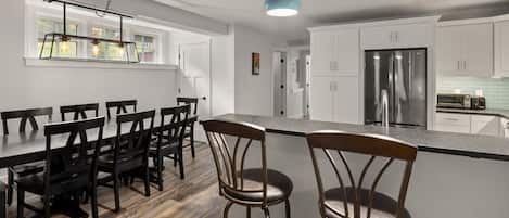 Unit 2: La Pasta At Mad House - a SkyRun Vermont Property - Unit 2: La Pasta 