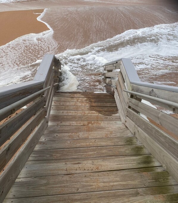 Entrance to beach off A1A
