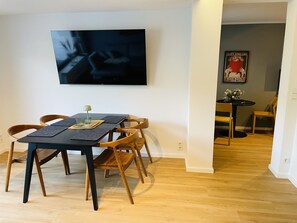 dining room apartment Moselfiziert