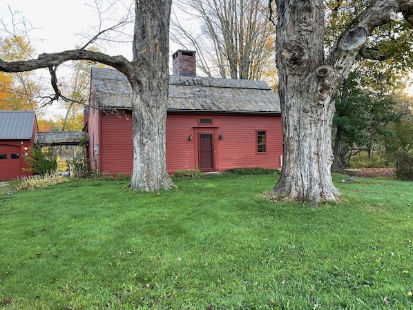 Front view of house
