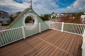Top Deck