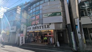 施設の正面