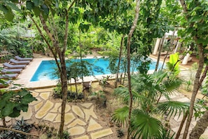 pool