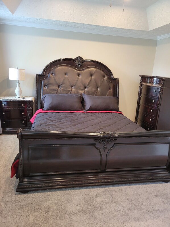 Master bedroom with king size bed
